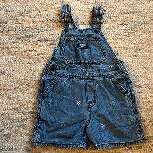Oshkosh overalls size 3T